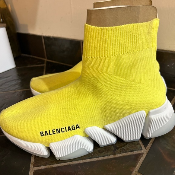 BALENCIAGA
Speed Trainer 2.0 Sock Sneakers
Size:  - 6 - Picture 4 of 9